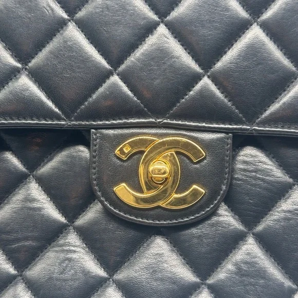 SOLD Chanel Jumbo Single Flap Shoulder Bag with Black Interior Series (96-97) - Picture 7 of 16